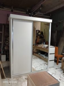 Lemari Custom